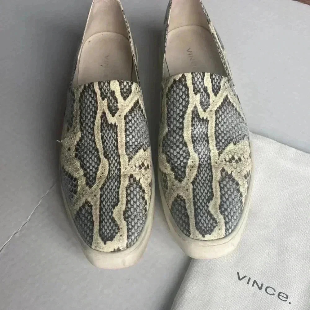 Vince Saxon Snakeskin Embossed Leather Platform - Picture 11 of 12